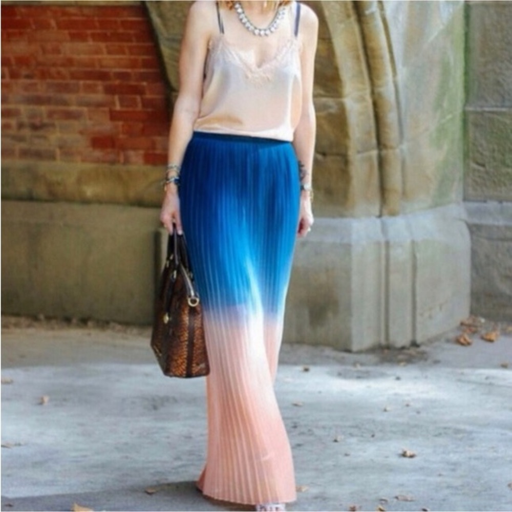 Cynthia Rowley New York Blue and Peach Pleated Skirt, Sz. M NWOT
